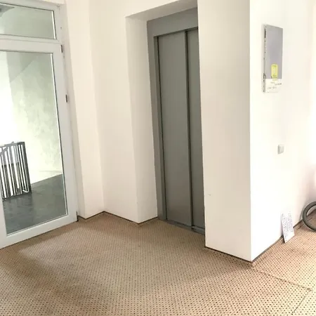 Apartmán Garsoniera Bia N *